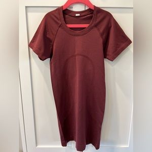 Lululemon Swiftly Tech Short Sleeved 2.0 T-Shirt
